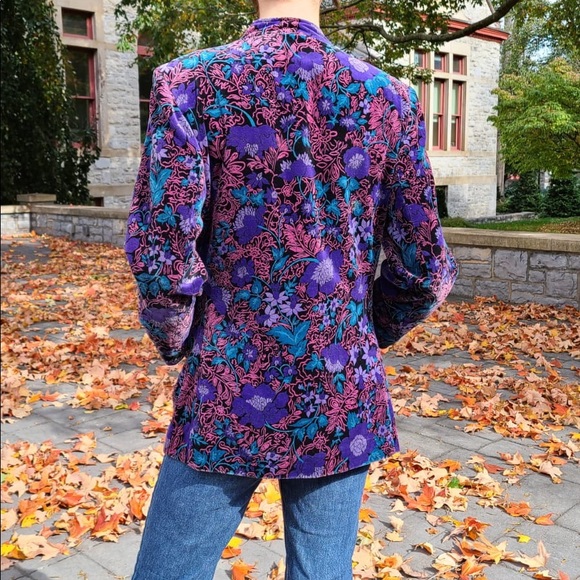 Vintage Blazer - Picture 2 of 4